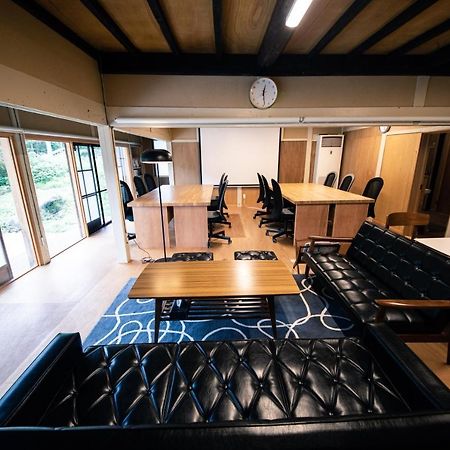 山の中の一棟貸切宿 五番地 Nambu (Yamanashi) Eksteriør billede