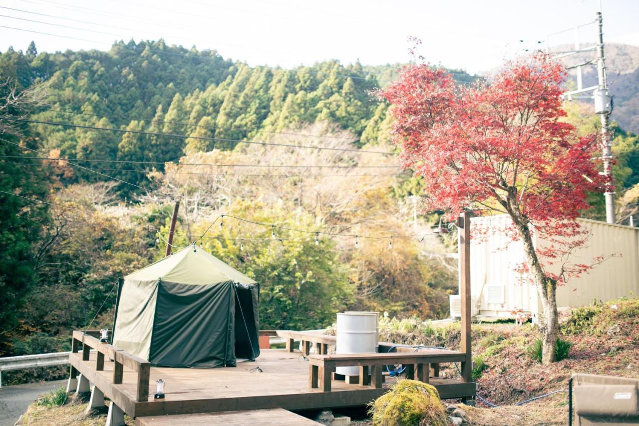 山の中の一棟貸切宿 五番地 Nambu (Yamanashi) Eksteriør billede